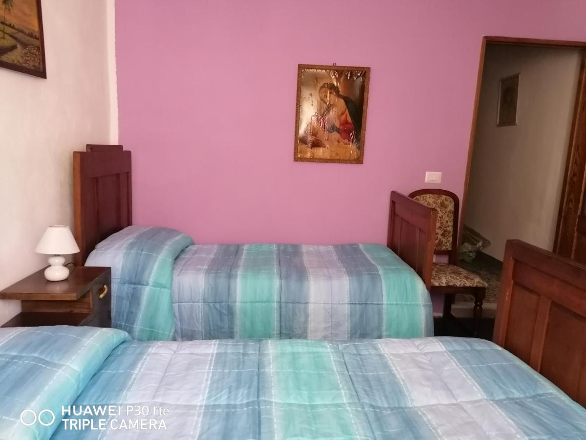 Apartamento La Casa Di Luisa Santu Lussurgiu Exterior foto