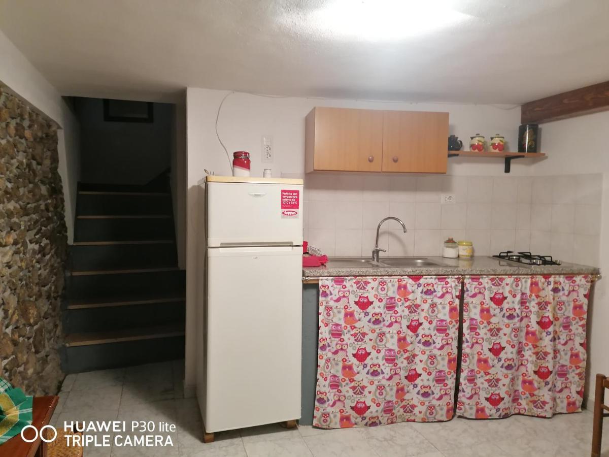 Apartamento La Casa Di Luisa Santu Lussurgiu Exterior foto
